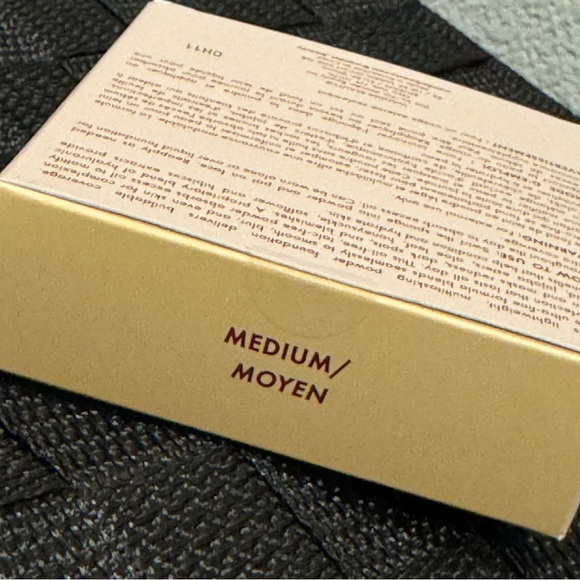 Wanderlust foundation - Picture 2 of 3